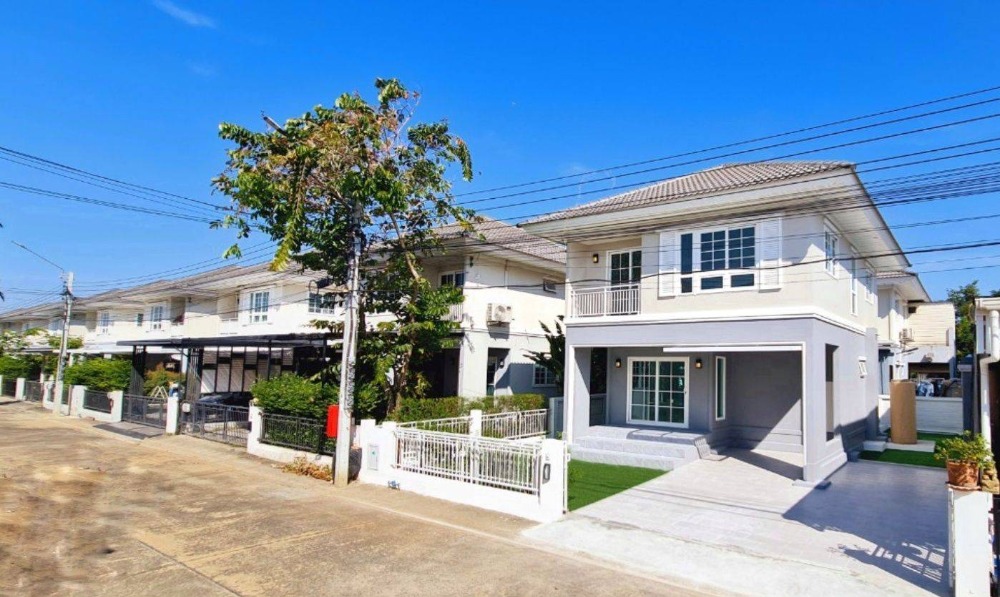 For SaleHouseNonthaburi, Bang Yai, Bangbuathong : Perfect Park Chaiyaphruek, a modern single-family home in an English garden atmosphere.