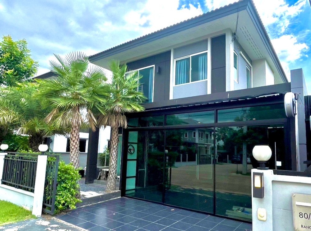 For RentHousePathum Thani,Rangsit, Thammasat : House for rent, Centro Rangsit Klong 4 (Centro Rangsit Klong 4-Wongwan), fully furnished, ready to move in (RH026)