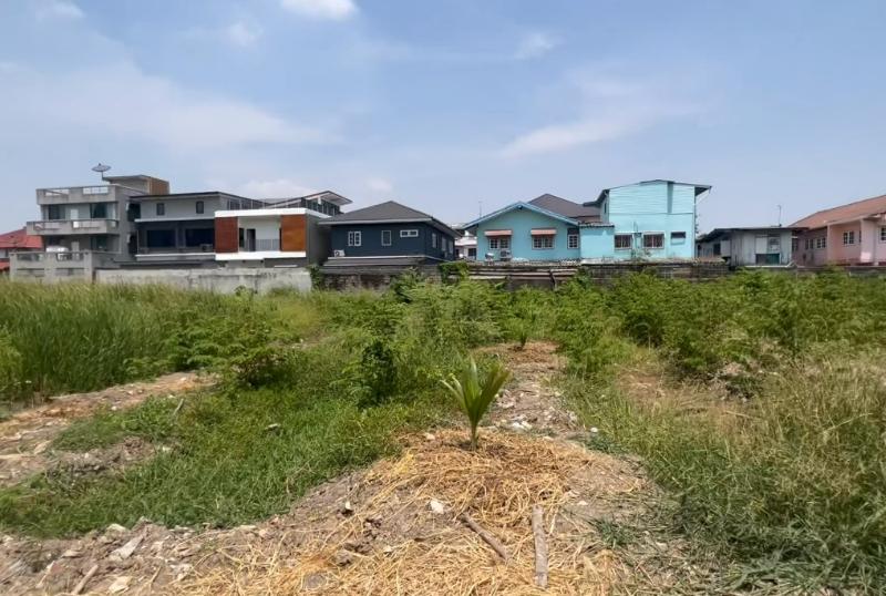 For SaleLandOnnut, Udomsuk : Land For Sale in Bang Chak, Phra Khanong, Bangkok, Land size is 3-1-60 rai