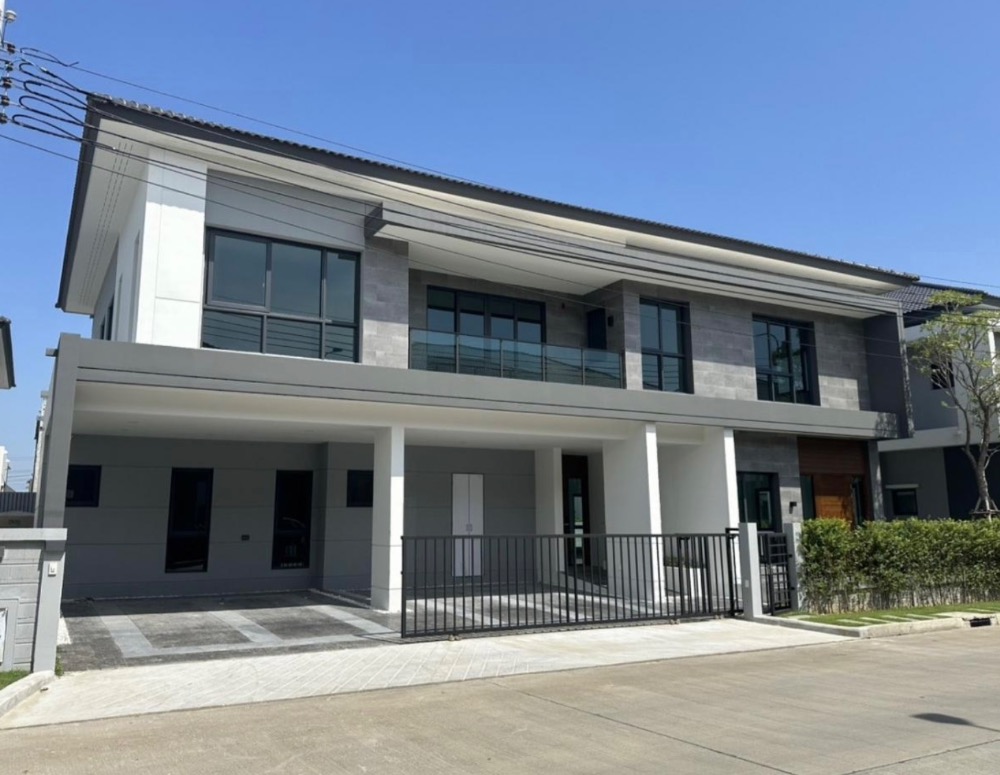 For RentHouseBangna, Bearing, Lasalle : For rent: 2-storey detached house, The City Bangna Village (new project), next to the clubhouse, near Mega Bangna shopping center. Interested, add Line @841qqlnr.