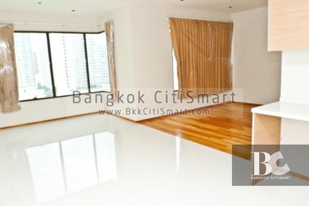 For RentCondoSukhumvit, Asoke, Thonglor : Condo for rent: The Emporio Place, near BTS Phrom Phong