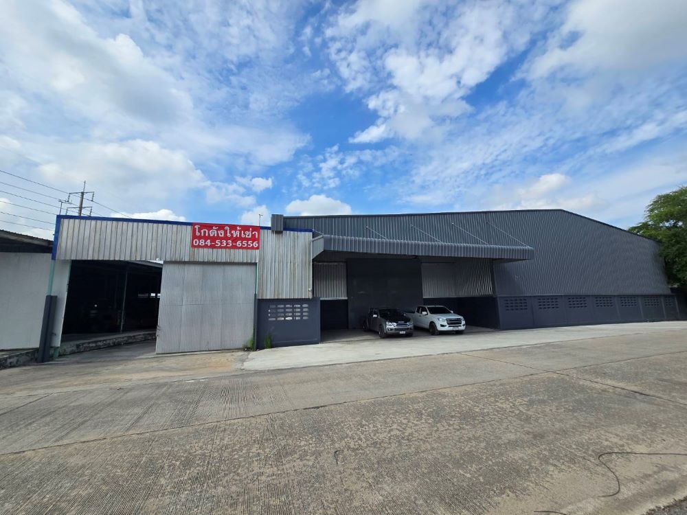 For RentWarehouseNonthaburi, Bang Yai, Bangbuathong : Warehouse/factory for rent, size 850 sq m, on main road, 3-phase electricity, near Central Westgate, Sai Noi, Nonthaburi