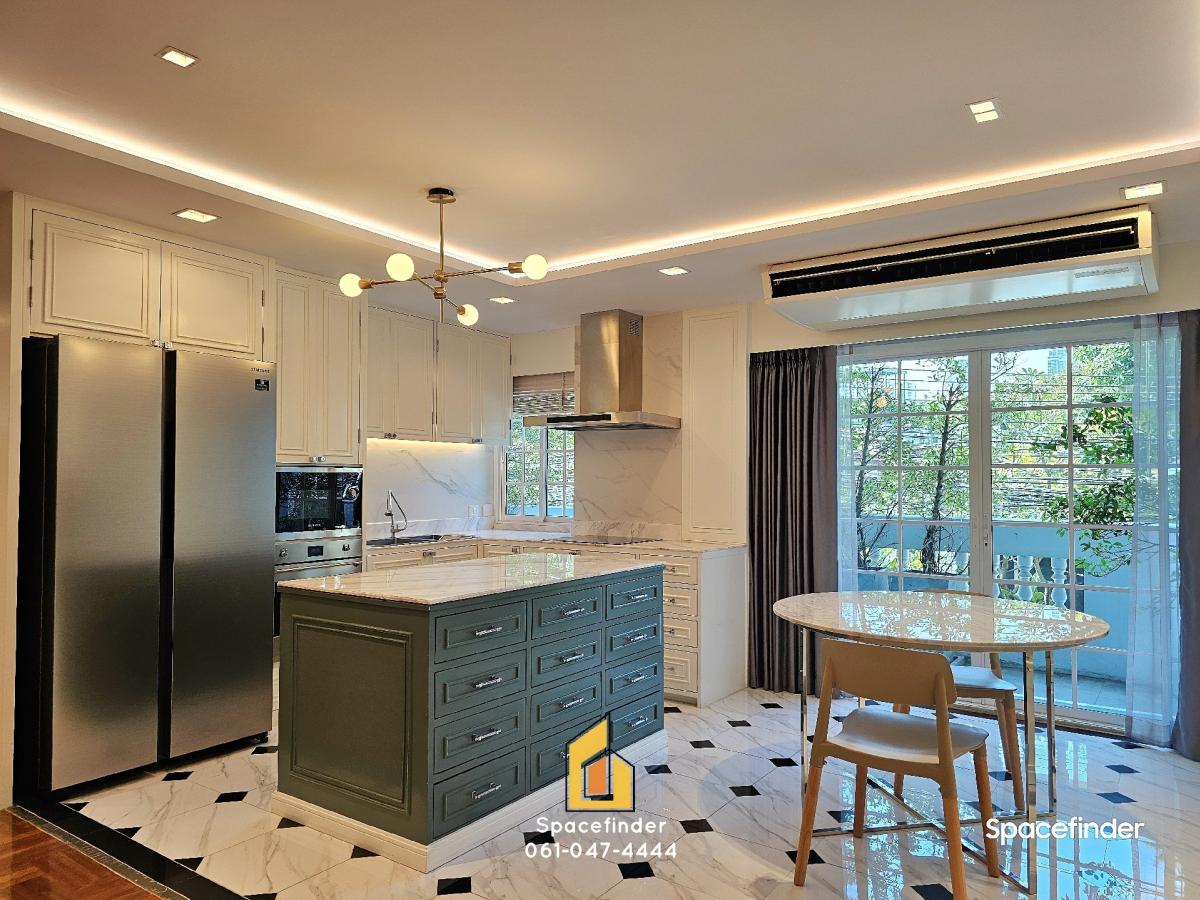 ให้เช่าคอนโดสุขุมวิท อโศก ทองหล่อ : Charming 2-Bedroom Condo for Rent at Sukhumvit 31 – Perfect for Expat Couples and Cooking Enthusiasts! Spacefinder 061-047-4444