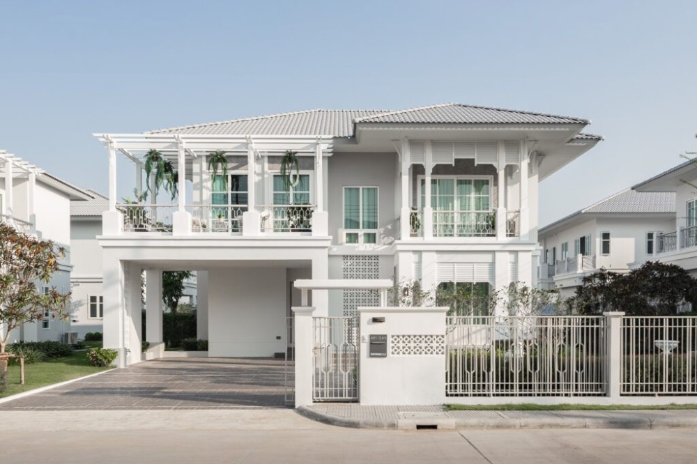 For SaleHouseRama 2, Bang Khun Thian : Baan Suetrong Premium Rama 2 - Samae Dam / 4 Bedrooms (SALE) DAO134