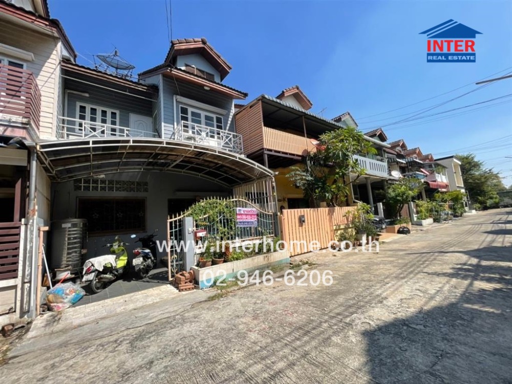 For SaleTownhouseKaset Nawamin,Ladplakao : 2-storey townhouse, 19.5 sq m, Eua Pracha Village, Soi Nawamin 56, Intersection 7, Nawamin Road, Bueng Kum District, Bangkok