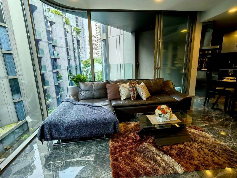 For RentCondoSukhumvit, Asoke, Thonglor : Ashton Residence 41 / 3 bedrooms, 3 bathrooms, 135 sq m. Call 0937890899