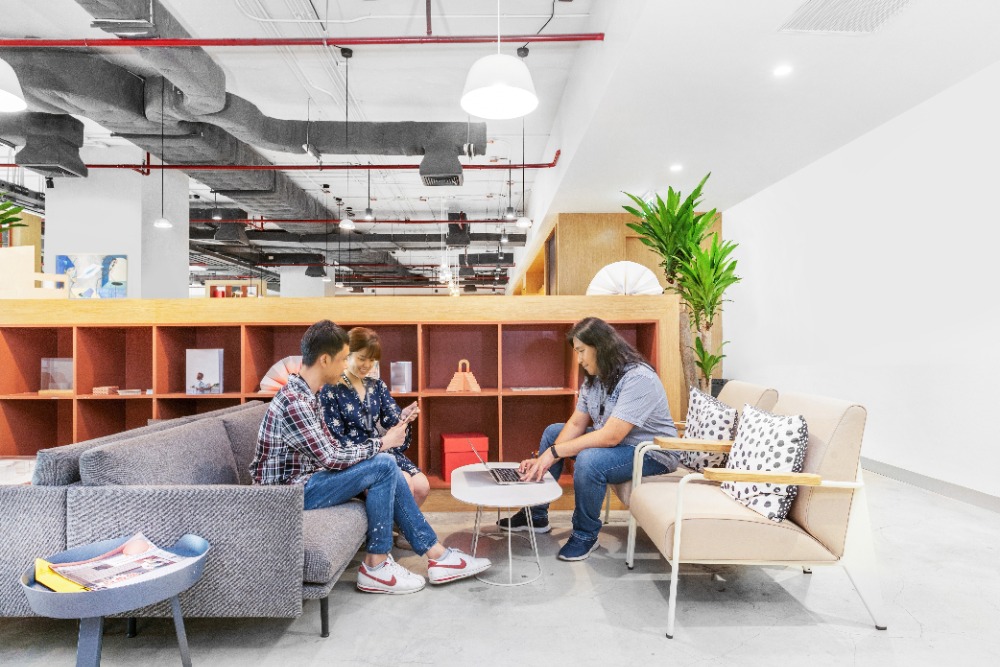 For RentOfficeSiam Paragon ,Chulalongkorn,Samyan : Flexible workspace memberships in Spaces Chamchuri Square