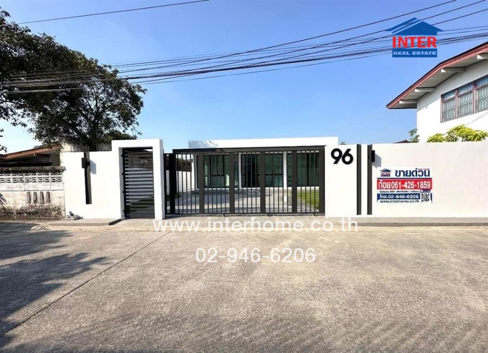 For SaleHouseLadprao, Central Ladprao : Single-storey detached house, 62 sq m., detached house, Soi Chokchai 4, Soi 50, Lat Phrao Road, Lat Phrao-Wang Hin Road, Bang Kapi District, Bangkok