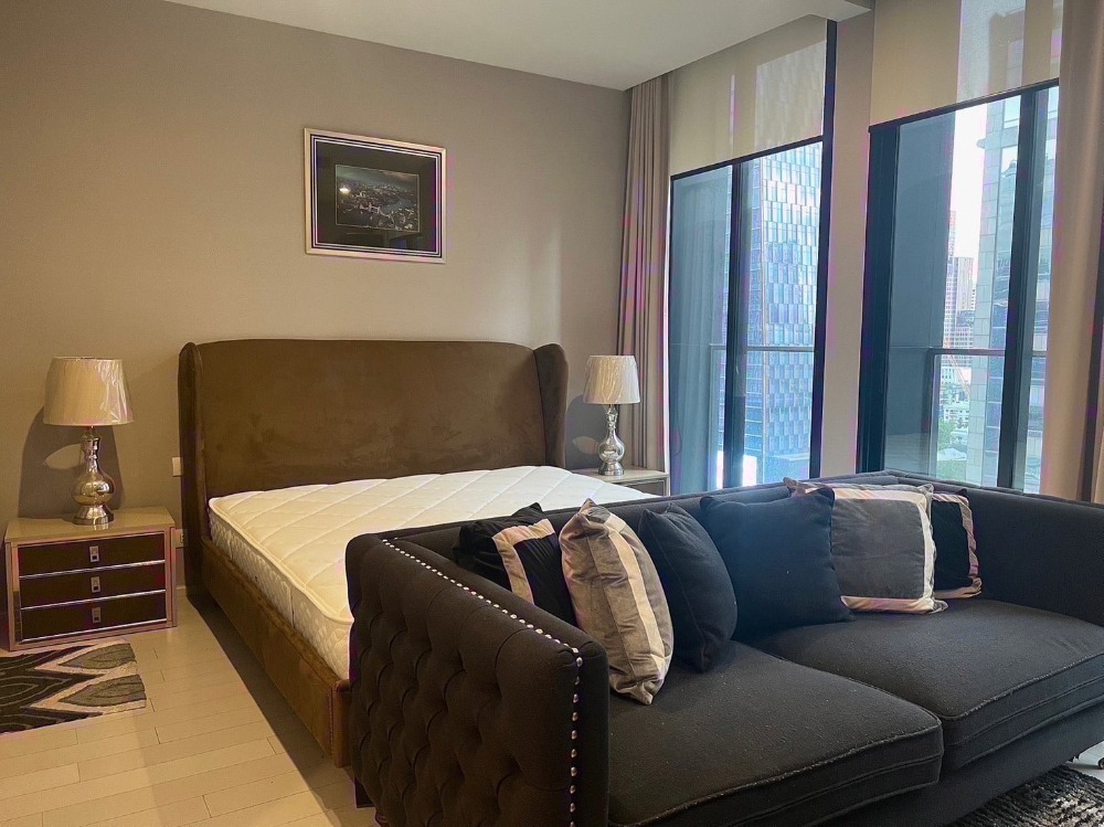 ขายคอนโดวิทยุ ชิดลม หลังสวน : Best Price !!! Condo For Sale !!! Noble Ploenchit ทำเลดีที่สุด ใจกลางเพลินจิต - ชิดลม