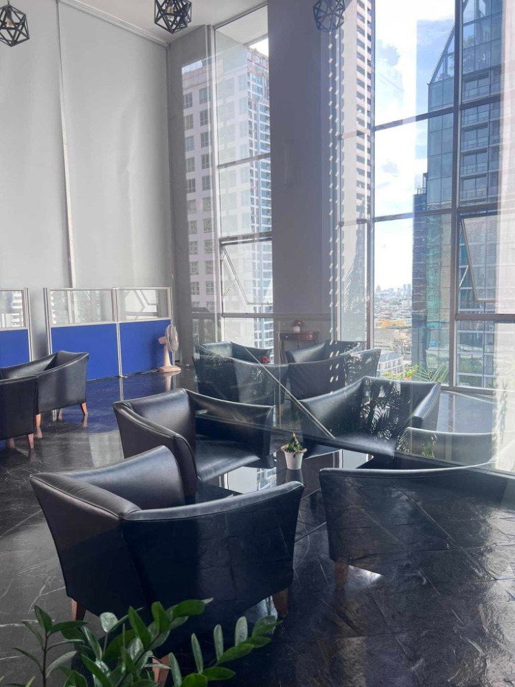 ขายคอนโดสีลม ศาลาแดง บางรัก : LTH11352-Silom suite FOR SALE Size 52 sqm. 1 bed 1 bath Near BTS Saint Louis Station ONLY 4.738 MB