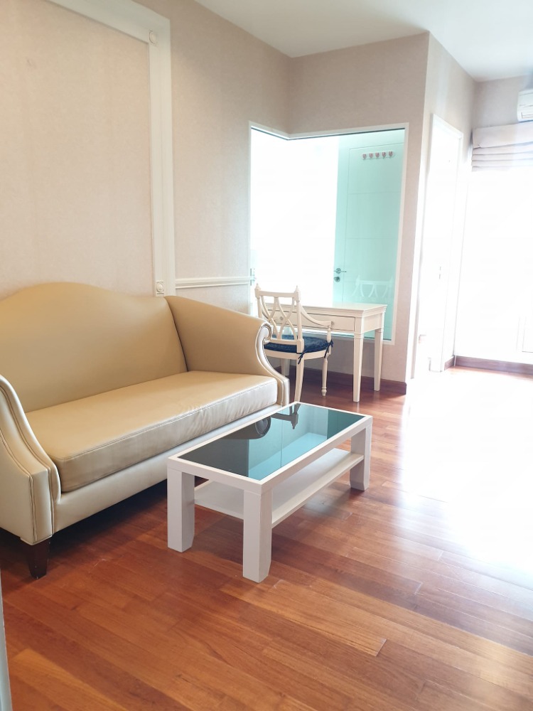 For RentCondoSathorn, Narathiwat : 🛋️🏬 For Rent Ivy Sathorn 10  1Bed, 40 sq.m., Beautiful room, fully furnished.