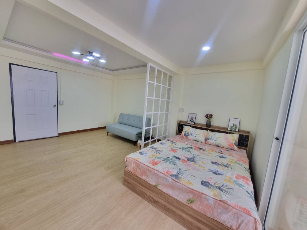 For SaleCondoNawamin, Ramindra : Condo for sale, Intraville Town, Phraya Suren, Ram Intra, Bang Chan, Fashion Island, Safari World, Khlong Sat, Pink Line, Min Buri, Suwinthawong, Siam Park, Seri Thai, Panya Intra, Khlong Nueng Mosque, Charoen Phatthana, Khip Mu