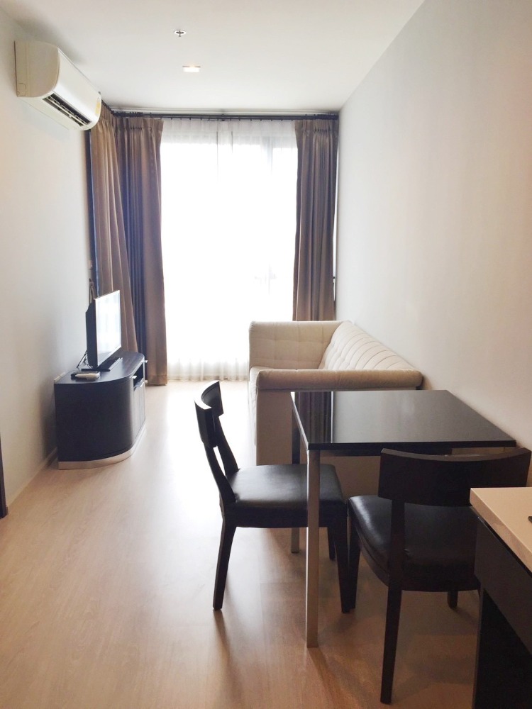 For RentCondoOnnut, Udomsuk : Ready for rent, very good price!! 1 bedroom, 1 bathroom, 35 sq m, high floor, very good condition.