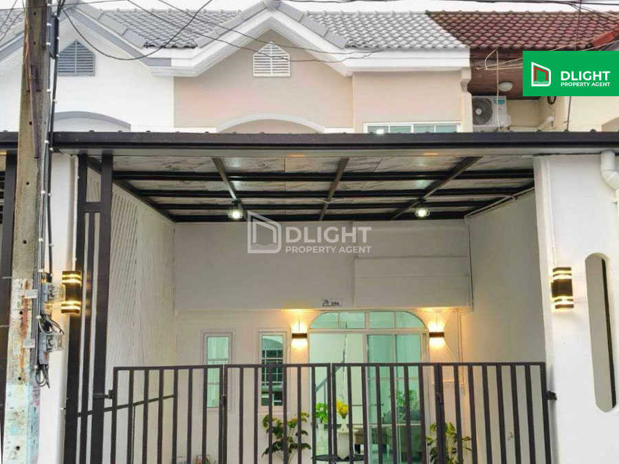 For SaleTownhouseMin Buri, Romklao : For sale: 2-storey townhouse, newly renovated, ready to move in, Panasonthi 2, area 18.5 sq m, 2 bedrooms, 2 bathrooms, parking for 1 car, newly built-in throughout the house, great value, only 1.89 million baht.