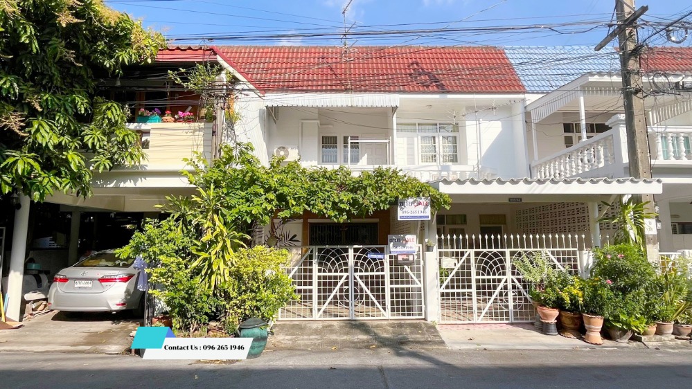 For SaleTownhouseKasetsart, Ratchayothin : Buaban Village, near Kasetsart University, Bangkhen, cheap price