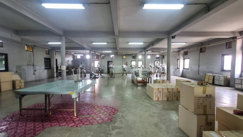 For SaleWarehouseSamut Prakan,Samrong : Warehouse for sale, 3 floors, 150 sq w, near main road, near BTS