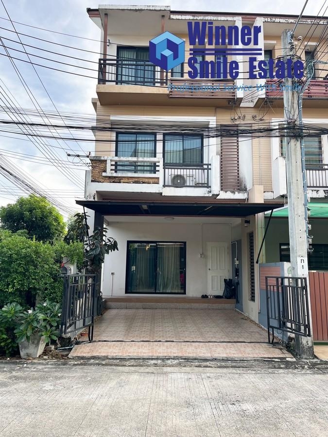 For SaleTownhouseRamkhamhaeng, Hua Mak : 🌟Selling a 3-storey townhouse, Time Home Huamak 21 Village, Time Home Huamak 21, corner house, usable area 180 sq m, Soi Huamak 21🌟