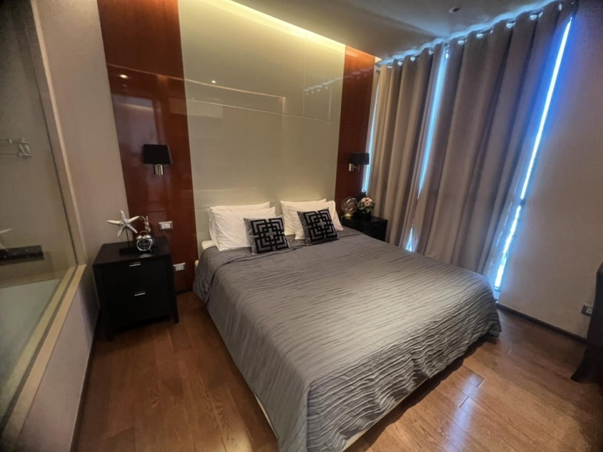 For RentCondoSukhumvit, Asoke, Thonglor : ✅Condo For Rent📍Address Sukhumvit 28(Phrom Phong)Size 46 sq.m. 1 bed 1 bath, Fl.25