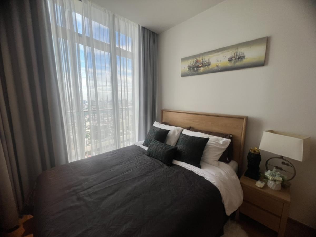 For RentCondoSukhumvit, Asoke, Thonglor : Condo For Rent📍Park 24 (Phrom Phong)Size 57 sq.m. 2 bed 1 bath, Tower 2, Fl.48