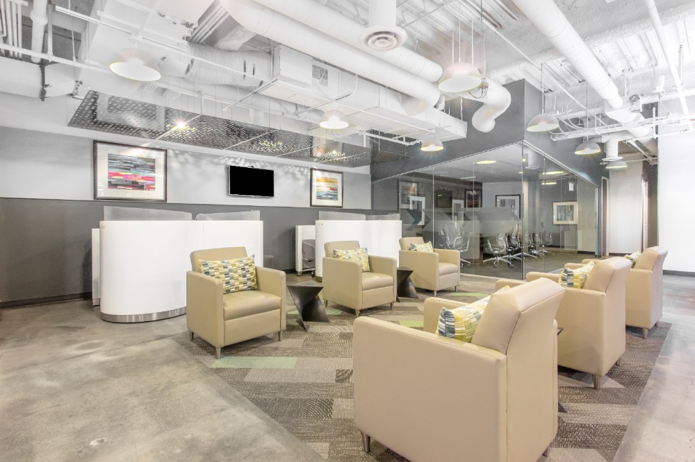 For RentOfficeKasetsart, Ratchayothin : Flexible coworking memberships in Regus Kingbridge Tower