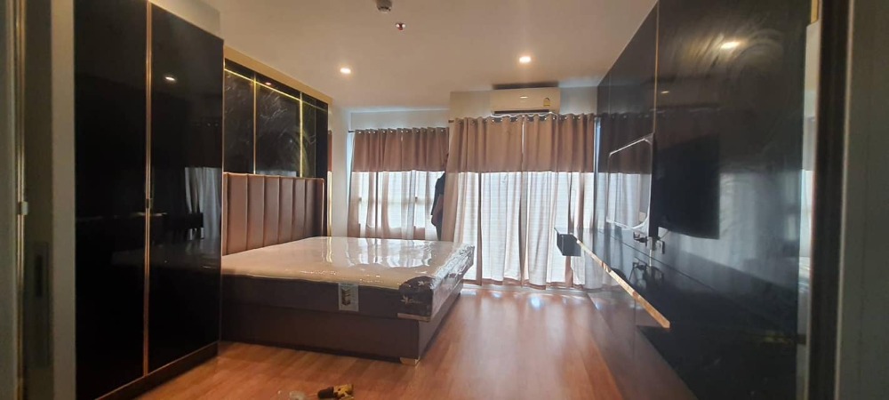 For RentCondoPattanakan, Srinakarin : Lumpini Ville Phatthanakan has vacant rooms. Beautiful view, fully furnished, near the expressway.