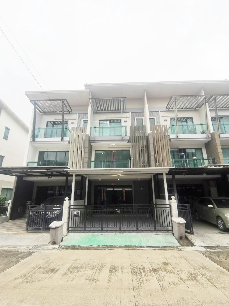 For SaleTownhouseRama 2, Bang Khun Thian : 🏠✨Selling the cheapest townhome! Town Avenue Cocos Rama 2, Soi 50, next to Central Rama 2, 2 parking spaces, fully furnished, ready to move in! 064-974-2441