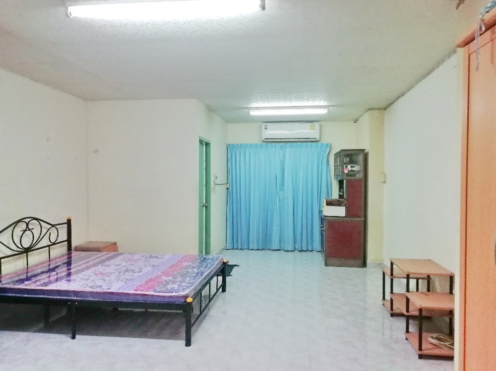 For RentCondoBang kae, Phetkasem : For rent Bang Khae Condo Town Studio 34.2 sq m. 19th floor, next to Bang Khae MRT Station