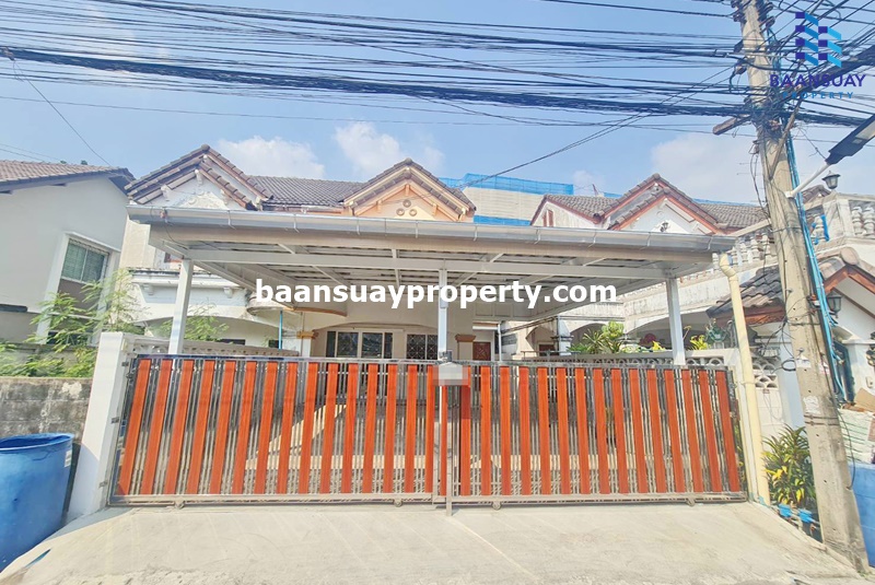 For RentTownhouseSukhumvit, Asoke, Thonglor : For rent: 2-storey twin house with furniture, Sukhumvit 103 Road