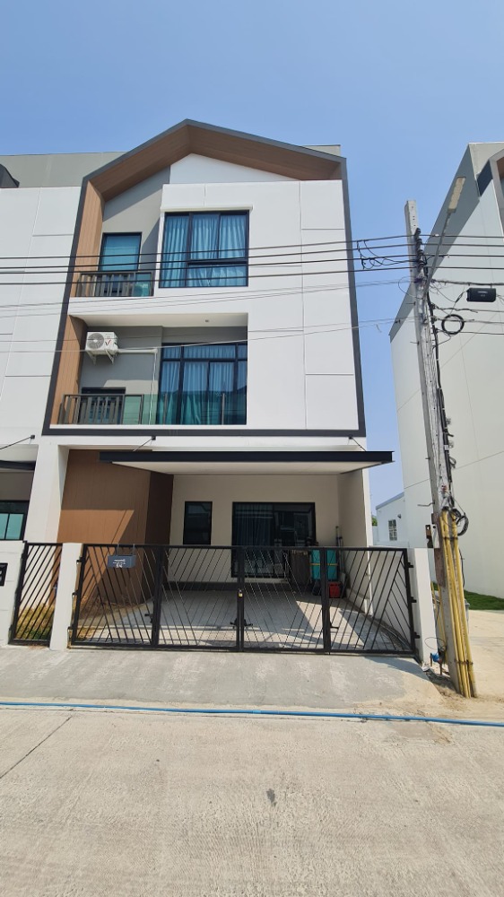 For SaleRama 2, Bang Khun Thian : Mews Tientalay 15 / 4 Bedrooms (SALE) DAO268