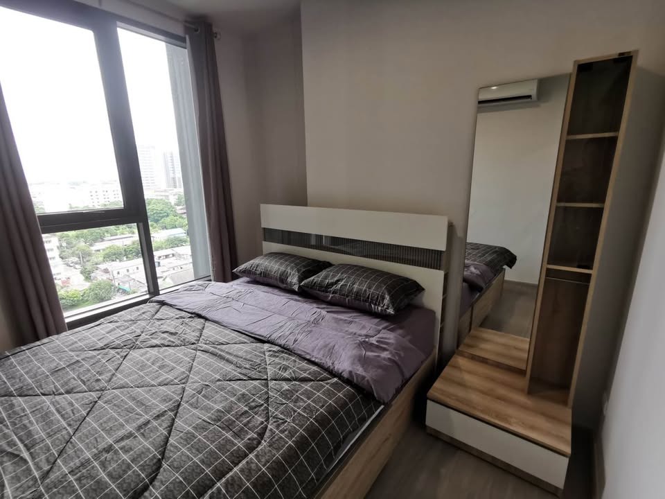 For RentCondoBang kae, Phetkasem : FOR RENT>> The Parkland Phetkasem 56>> Opposite Seacon Square Bang Khae, next to MRT Phasi Charoen, 12th floor, Building C, pool view, garden view #LV-MO1059