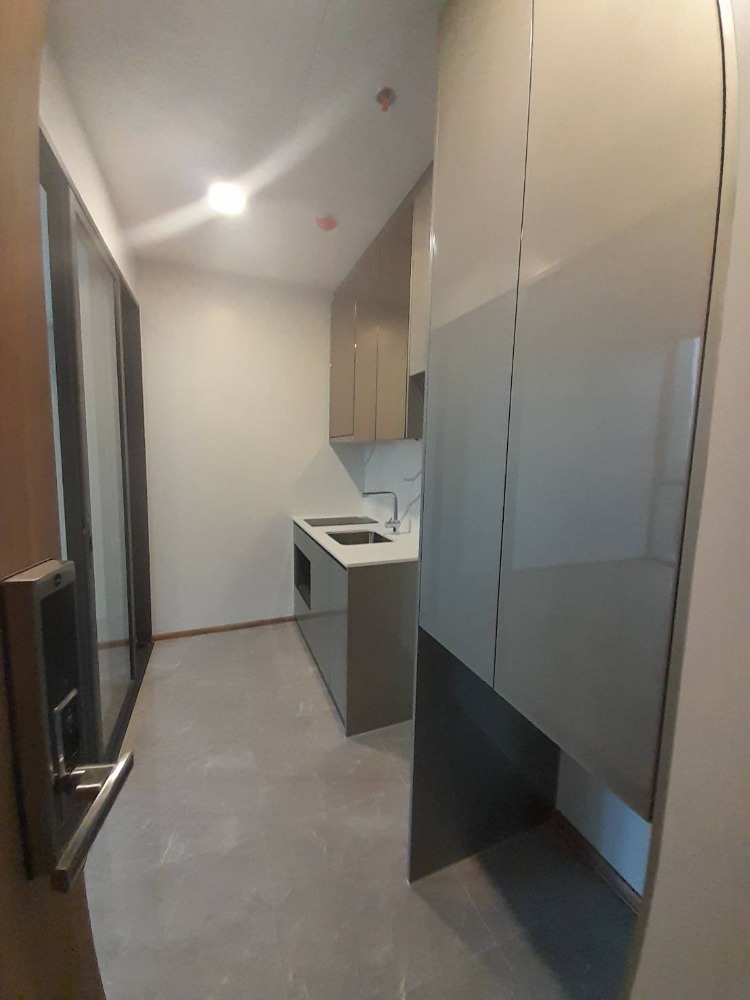 For SaleCondoRatchathewi,Phayathai : (Agent Accept) Luxury condo, great price, ready to move in!! Wish Signature II Midtown Siam Condo   Only 400 m. from BTS Ratchathewi and 0 m. from MRT Orange Line in the future