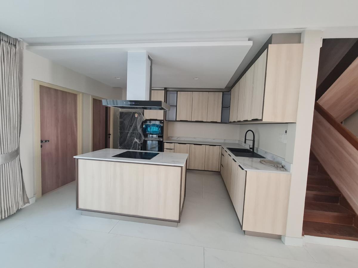 For RentTownhouseSukhumvit, Asoke, Thonglor : Townhome For Rent in Phromphong