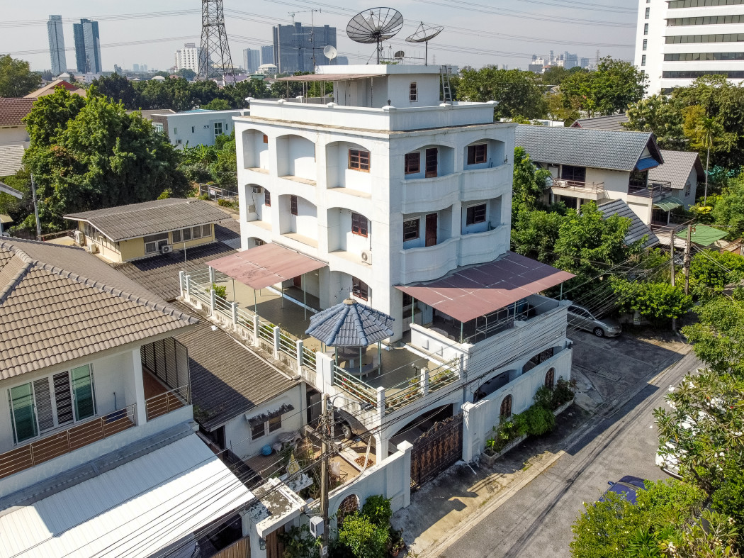 For SaleHouseSapankwai,Jatujak : For sale: 5-storey detached house, Soi 20, Thetsaban Nimit Tai, near Thetsaban Songkhro Road