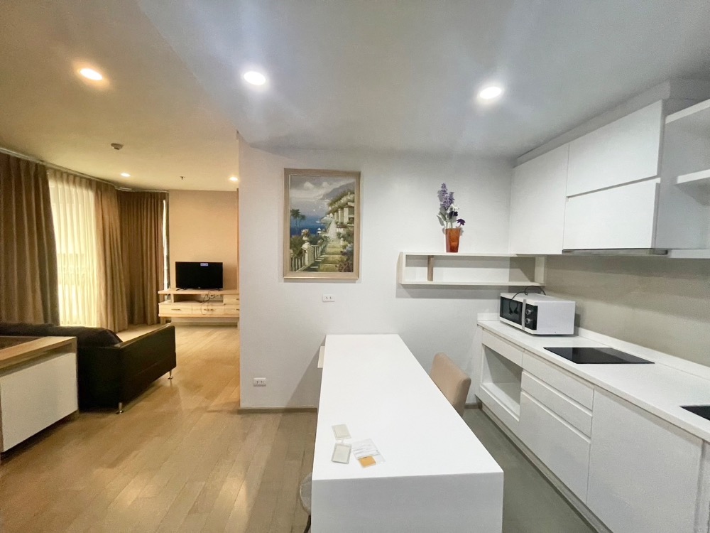 For RentCondoRatchathewi,Phayathai : Urgent for rent 📌 PYNE by Sansiri: Pine by Sansiri 2 bed 2 bath size 67.77 sq m. 35,000 baht ready to move in Call 092-2462653 Donut