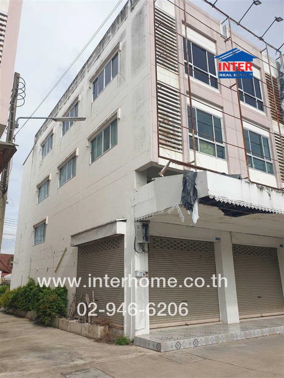 For SaleShop HouseNawamin, Ramindra : Commercial building, 3.5 floors, 36 sq m. Commercial building near Central Salaya, Boromratchonnanee Road, Phutthamonthon Sai 5 Road, Sam Phran, Nakhon Pathom