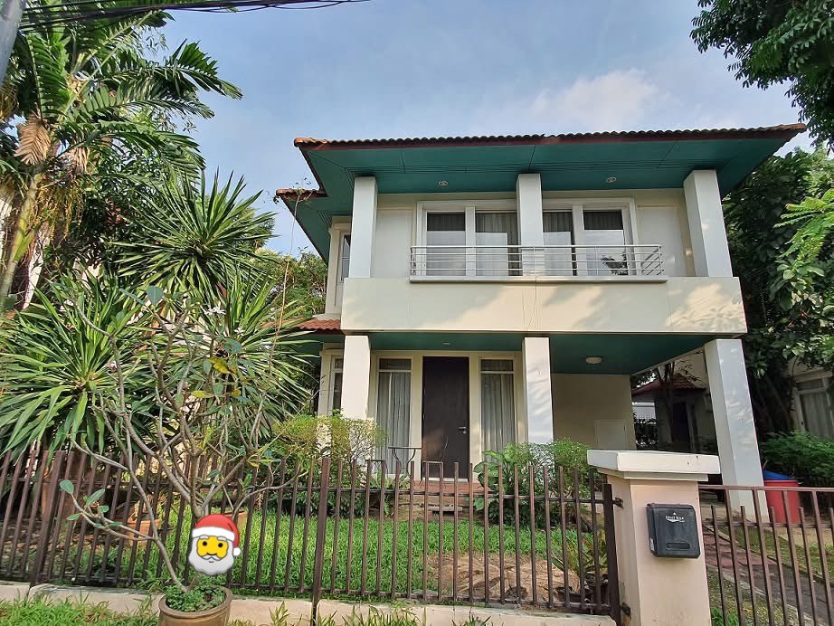 For RentHouseYothinpattana,CDC : Single house for rent, 2 floors, Bangkok Villa Village, near the expressway, 3 bedrooms, 3 bathrooms, only 2 minutes from the expressway entrance/exit, Lat Phrao Tollway, fully furnished and equipped with electrical appliances, ready to move in!!