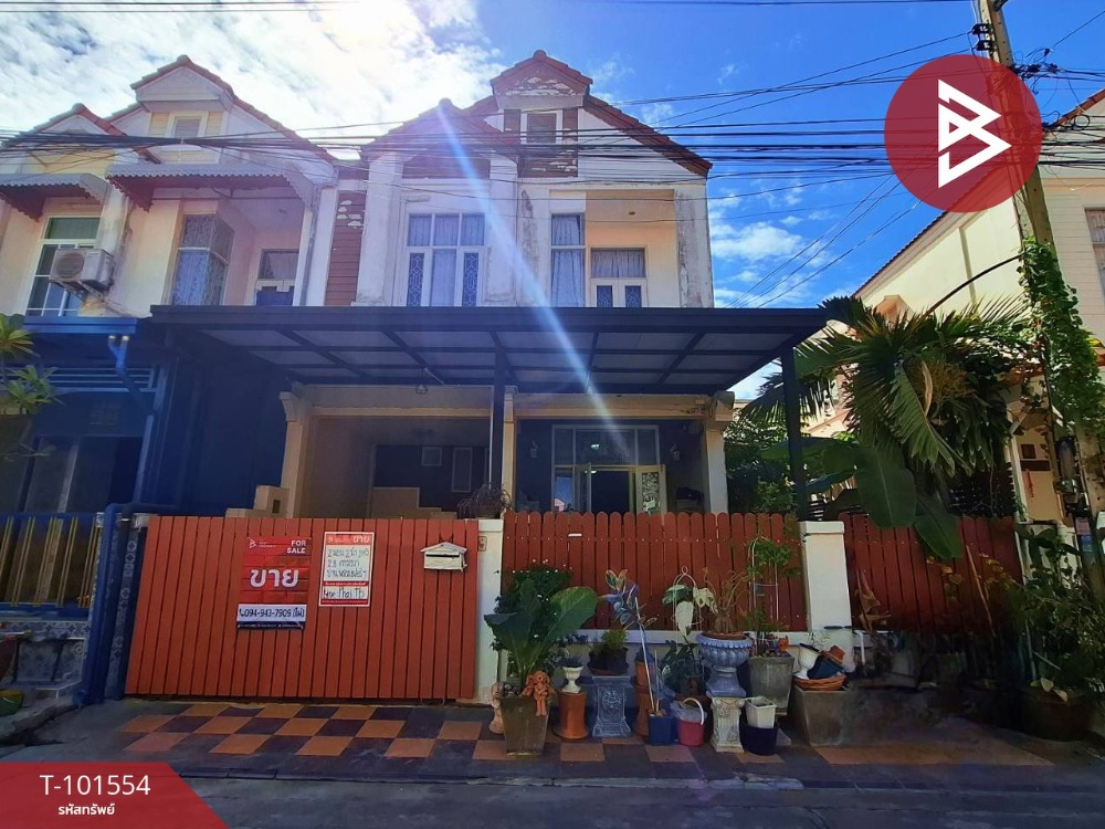 For SaleTownhousePathum Thani,Rangsit, Thammasat : Townhouse for sale, Worarak Village, Rangsit-Khlong 3, Khlong Luang, Pathum Thani, ready to move in