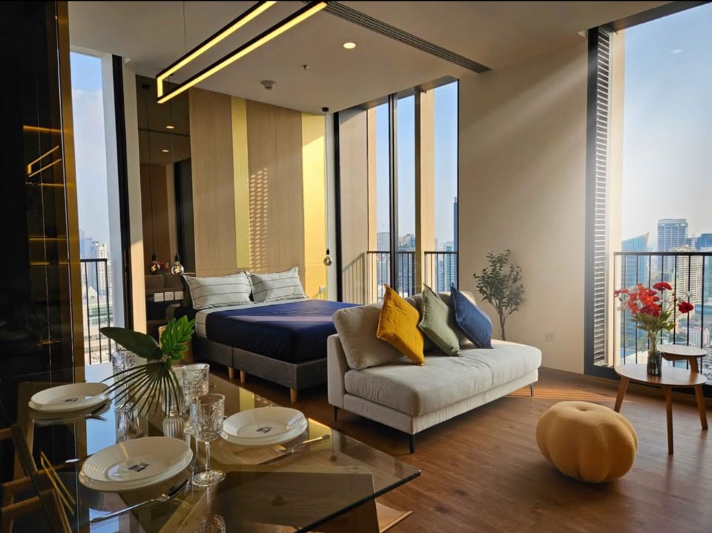 ให้เช่าคอนโดสุขุมวิท อโศก ทองหล่อ : ให้เช่า โนเบิล บี 19 สุขุมวิท( Noble BE19 Sukhumvit) 1 Bed 1 Bath 45 SQM 💗Rent 41,000 Bath/Month💗   🚝ใกล้ทั้ง BTS อโศก และ MRT สุขุมวิท 550 เมตร  - 1 ห้องนอน 1 ห้องน้ำ 45 ตารางเมตร - วิวสวนป่าเบญจกิตติ (ทิศใต้ และตะวั