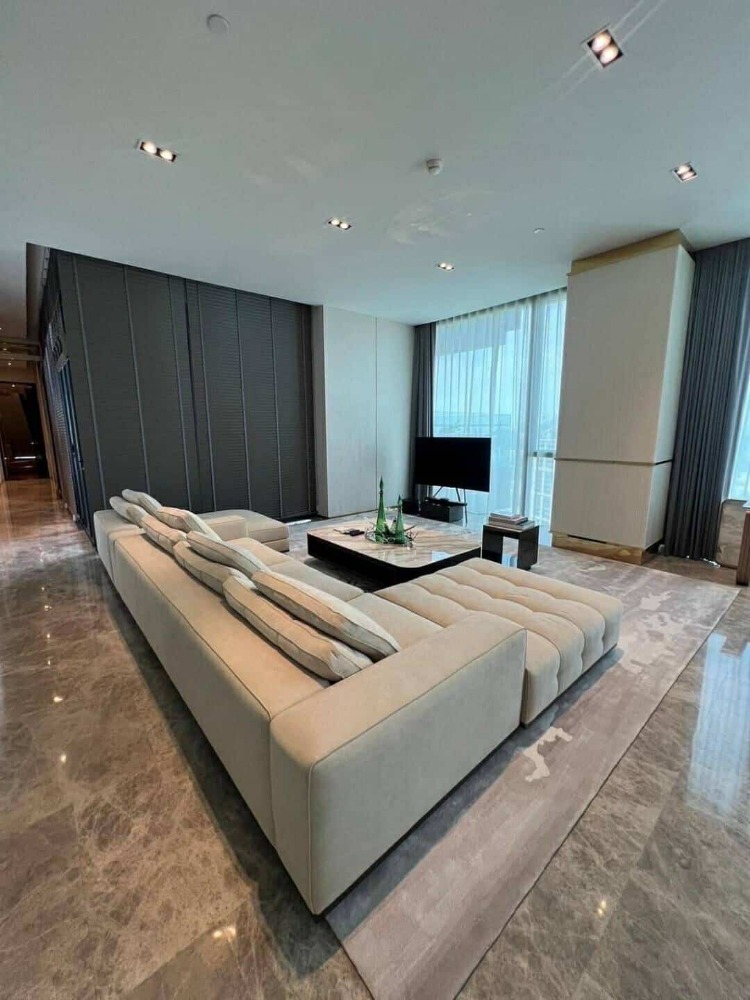 ให้เช่าคอนโดสุขุมวิท อโศก ทองหล่อ : 🏡Luxury 3 Bedroom Unit For RENT @ Marque Sukhumvit 39 🏡