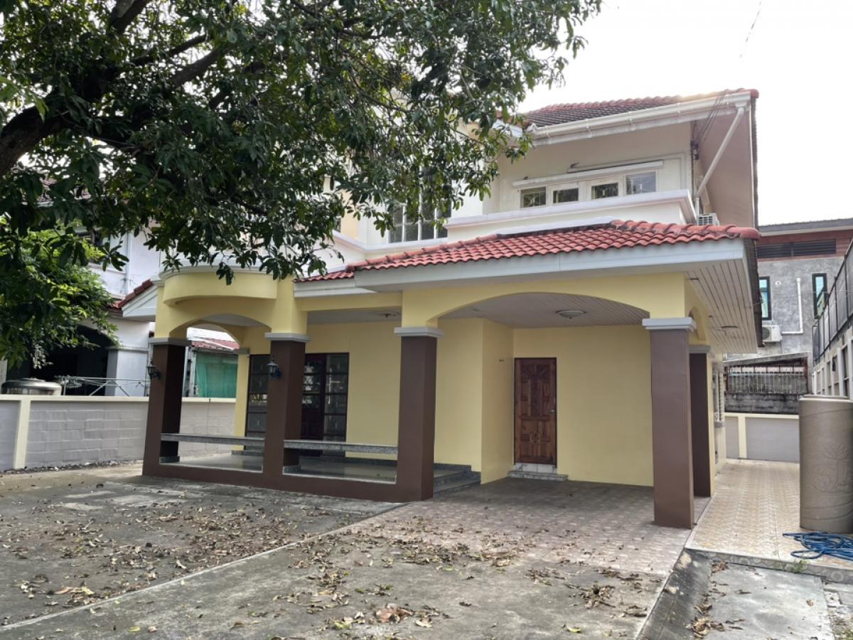 For RentHouseMin Buri, Romklao : Two-storey detached house for rent, Petchmanee Village, Nong Chok, Khu Khwa, Soi Rat Uthit 20