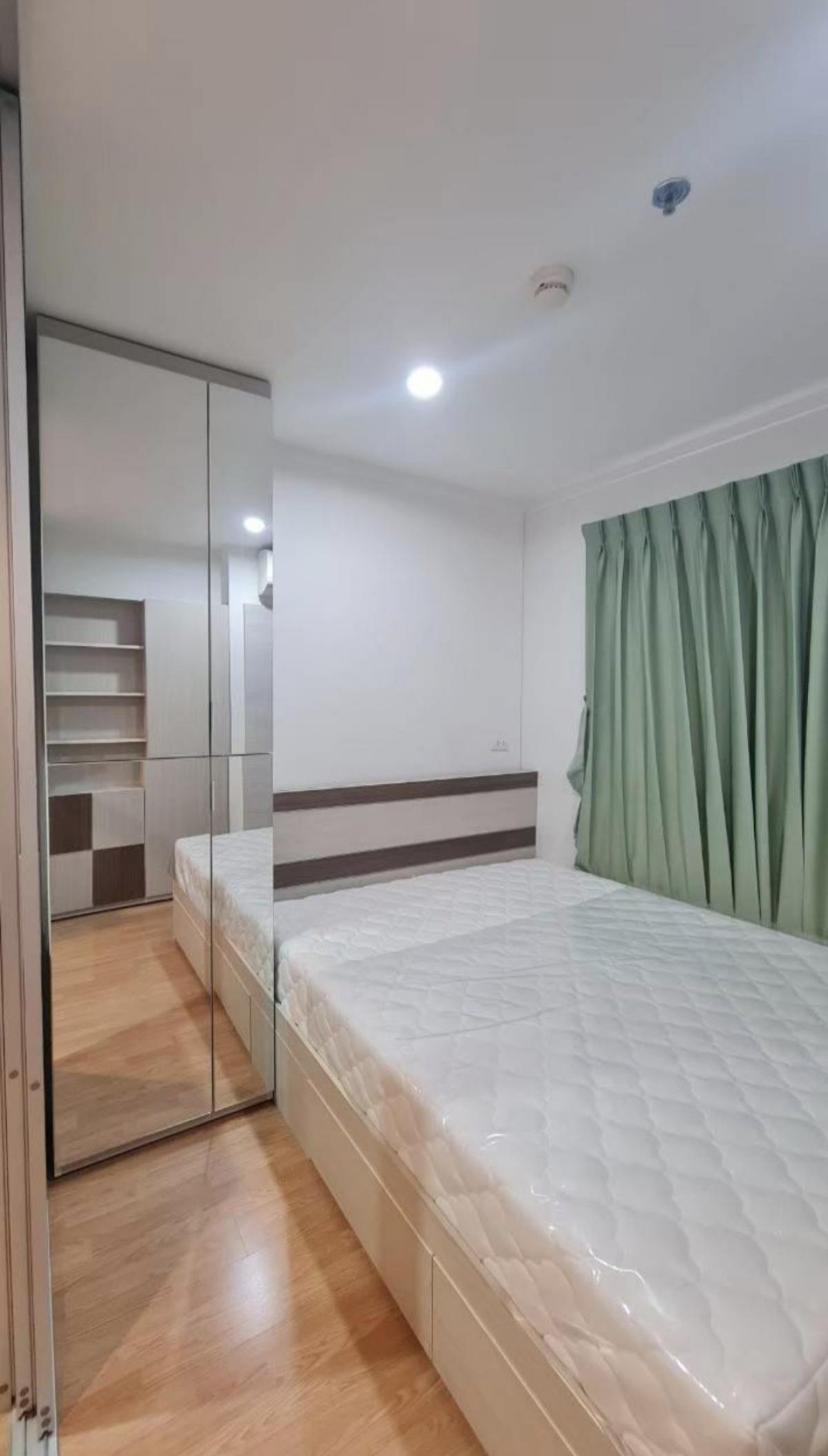 For RentCondoPattanakan, Srinakarin : Beautiful room for rent, fully furnished, near ARL Hua Mak Station, MRT Hua Mak Station and Stamford International University