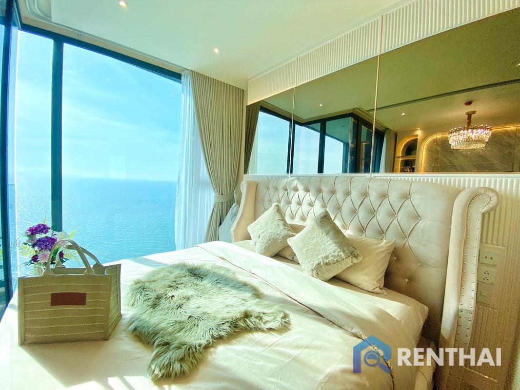 For SaleCondoPattaya, Bangsaen, Chonburi : Luxurious 1bed Arom Wongamat Condo in Pattaya - Fully Furnished, 9.5M Thb, Amenities Galore