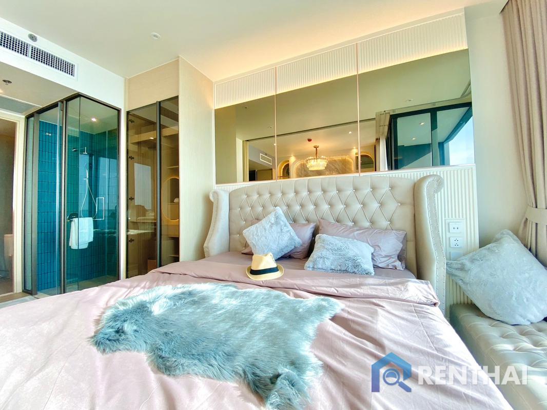 For SaleCondoPattaya, Bangsaen, Chonburi : Luxurious 1bed Arom Wongamat Condo in Pattaya, Fully Furnished, 9M Thb, Premier Amenities