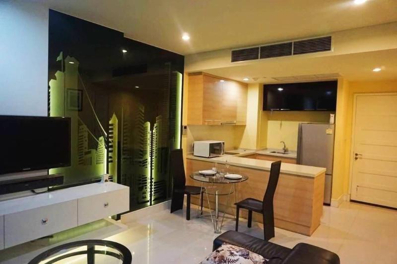 For SaleCondoSukhumvit, Asoke, Thonglor : Condo For Sale Aguston Sukhumvit 22 1 Bedroom 1 Bathroom 53.27 sqm