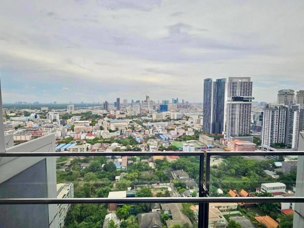 ขายคอนโดสาทร นราธิวาส : ( U20241120200 ) Tel/Line 084-975-2734 ✨FOR SELL THE MET SATHORN 3 beds 4 baths 1 maid room 197 Sq.M., High floor , Nice decoration