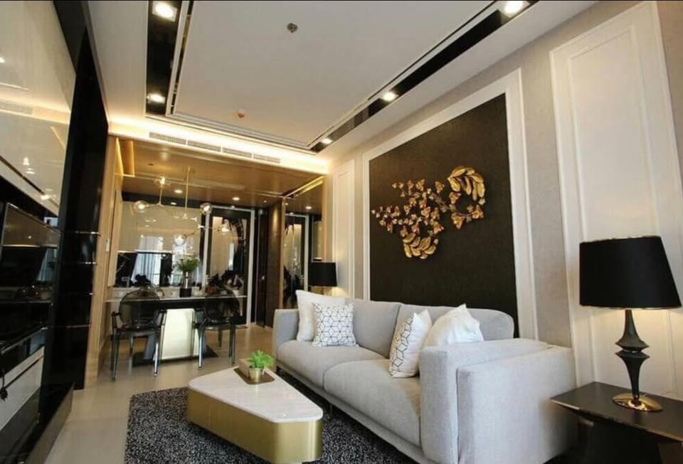 ให้เช่าคอนโดวิทยุ ชิดลม หลังสวน : For Rent: Noble Ploenchit **Available now!!  Private elevator  Beautiful Decoration @55,000 THB/month