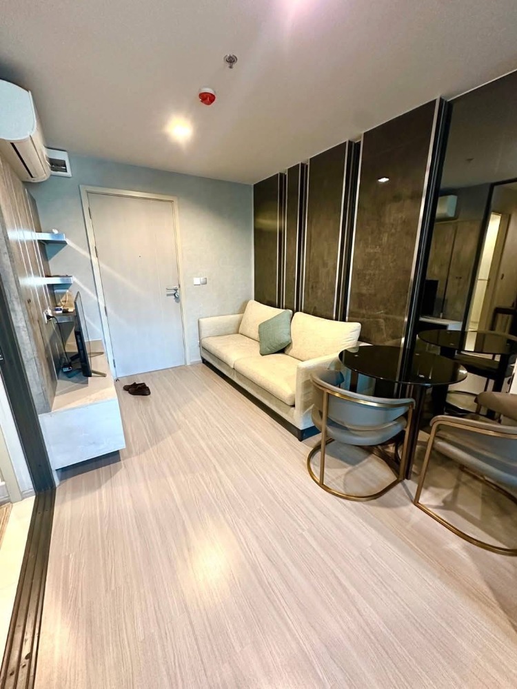 ขายคอนโดลาดพร้าว เซ็นทรัลลาดพร้าว : LTH11383-Life Ladprao FOR SALE Size 35 sqm. 1 bed 1 bath Near BTS Ha Yaek Lat Phrao Station ONLY 5.5 MB