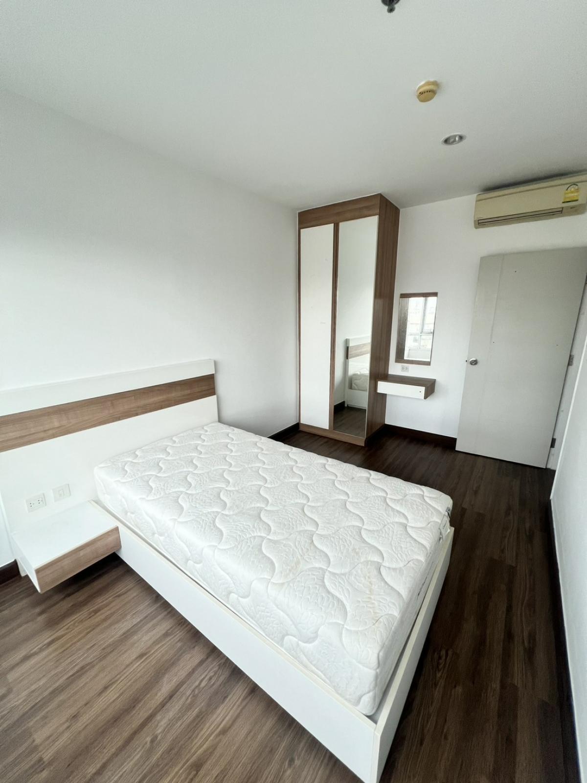 For RentCondoRattanathibet, Sanambinna : Urgent for rent, Centric MRT Tiwanon, 2 bedrooms, 5th floor, north side