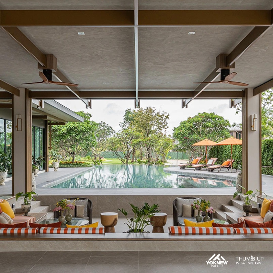 For SaleCondoPattanakan, Srinakarin : Burasiri Krungthepkreetha A resort-style single house, the ultimate in privacy, with a courtyard in the heart of the house, Sanctuary Space, connecting to nature. Fully equipped with Smart Home technology