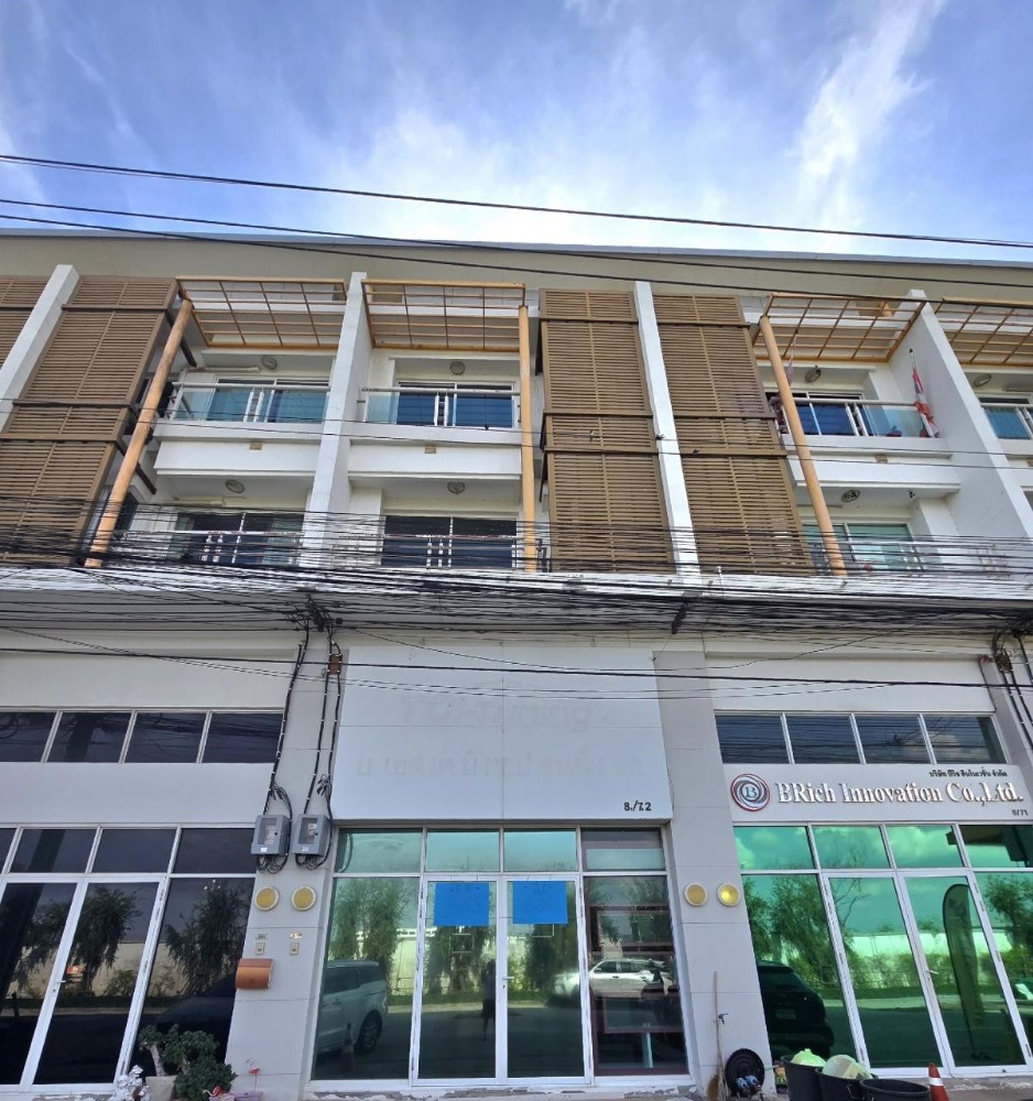 For RentShophouseVipawadee, Don Mueang, Lak Si : Commercial building for rent, 3.5 floors, prime location, Chuenchuen Modus Vibhavadi project, near the airport, convenient transportation